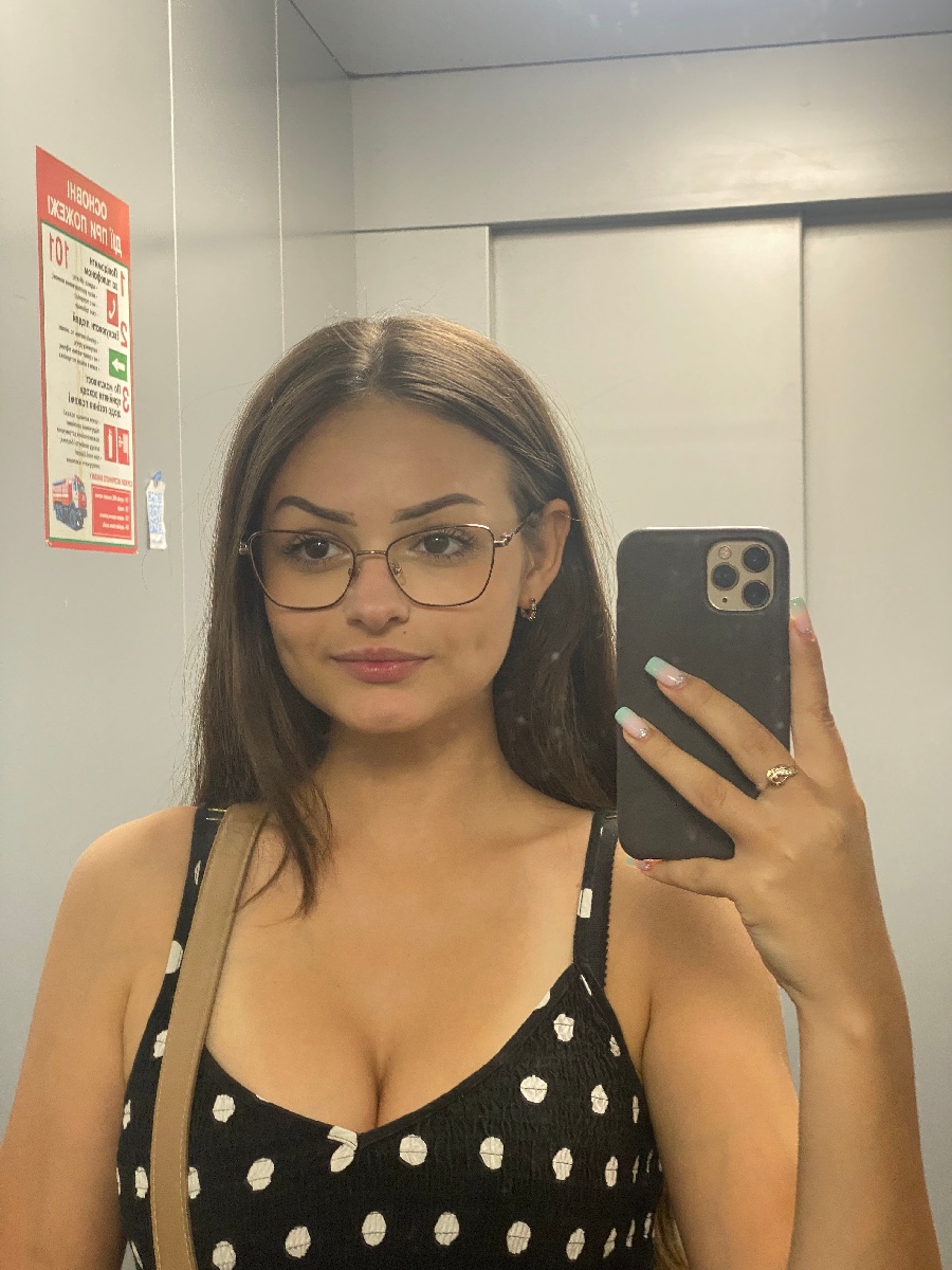 Sexy model Stacy in Salta